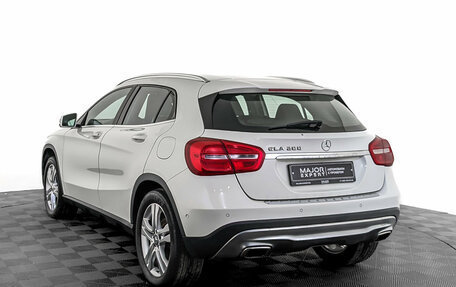 Mercedes-Benz GLA, 2015 год, 1 750 000 рублей, 7 фотография