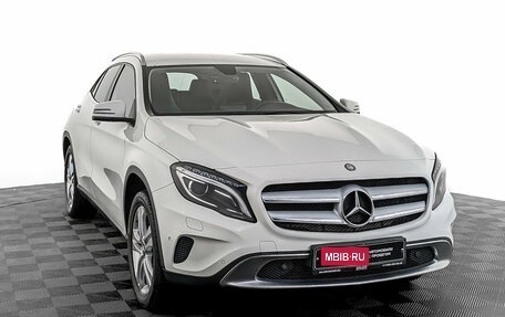 Mercedes-Benz GLA, 2015 год, 1 750 000 рублей, 3 фотография
