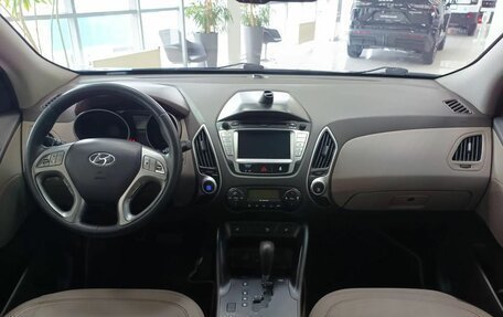 Hyundai ix35 I рестайлинг, 2011 год, 1 235 000 рублей, 9 фотография