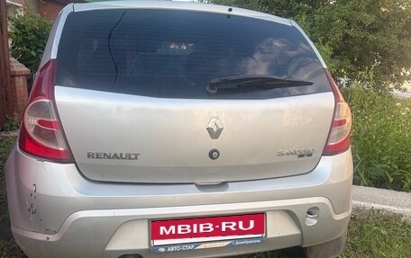 Renault Sandero I, 2013 год, 375 000 рублей, 3 фотография