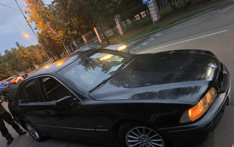 BMW 5 серия, 2000 год, 550 000 рублей, 2 фотография
