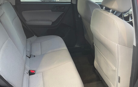 Subaru Forester, 2017 год, 1 800 000 рублей, 8 фотография