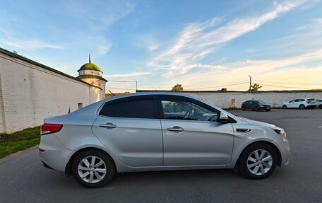 KIA Rio III рестайлинг, 2016 год, 1 370 000 рублей, 2 фотография