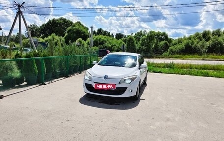 Renault Megane III, 2011 год, 700 000 рублей, 1 фотография