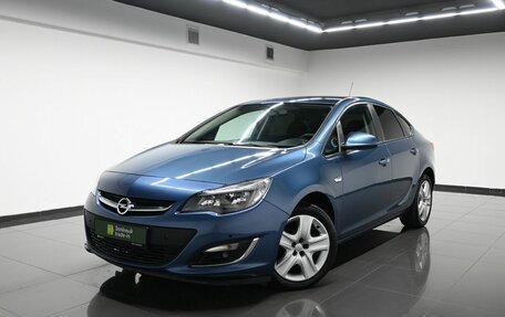 Opel Astra J, 2013 год, 1 245 000 рублей, 1 фотография
