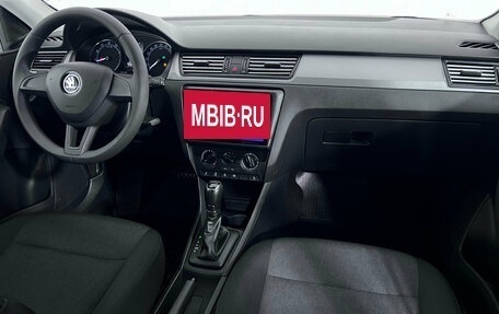 Skoda Rapid I, 2019 год, 950 000 рублей, 10 фотография