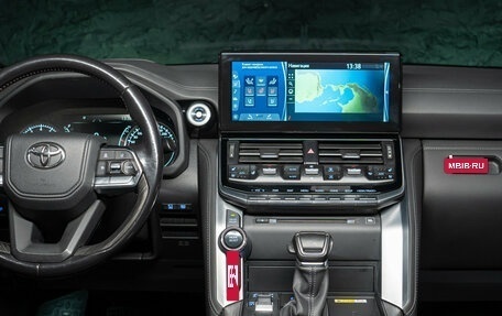 Toyota Land Cruiser, 2022 год, 8 890 000 рублей, 13 фотография