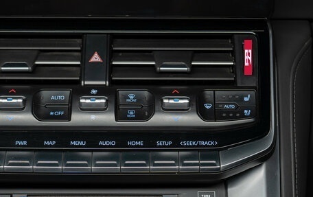 Toyota Land Cruiser, 2022 год, 8 890 000 рублей, 19 фотография