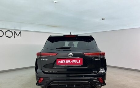 Toyota Highlander, 2026 год, 5 730 000 рублей, 4 фотография