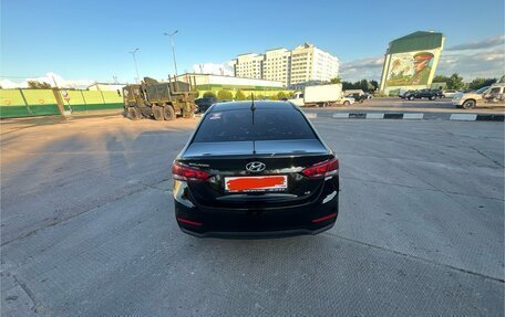Hyundai Solaris II рестайлинг, 2017 год, 1 300 000 рублей, 4 фотография