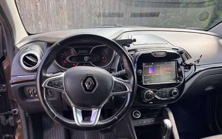 Renault Kaptur I рестайлинг, 2020 год, 1 250 000 рублей, 4 фотография