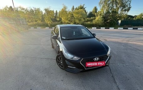 Hyundai Solaris II рестайлинг, 2017 год, 1 300 000 рублей, 6 фотография