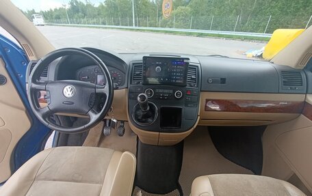 Volkswagen Multivan T5, 2008 год, 1 700 000 рублей, 3 фотография