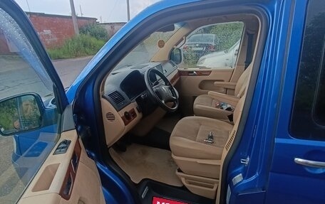 Volkswagen Multivan T5, 2008 год, 1 700 000 рублей, 4 фотография