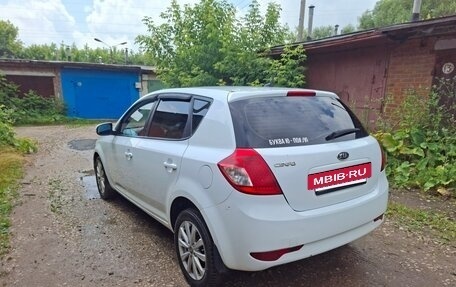 KIA cee'd I рестайлинг, 2011 год, 694 000 рублей, 12 фотография