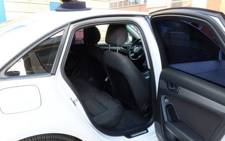 Audi A4, 2014 год, 1 270 000 рублей, 8 фотография