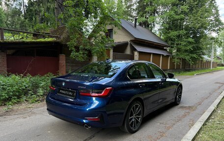 BMW 3 серия, 2019 год, 2 930 000 рублей, 5 фотография