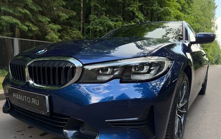 BMW 3 серия, 2019 год, 2 930 000 рублей, 10 фотография