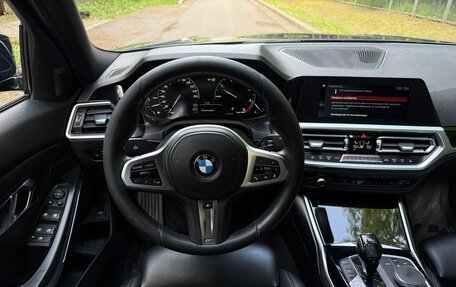 BMW 3 серия, 2019 год, 2 930 000 рублей, 32 фотография