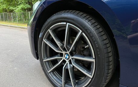 BMW 3 серия, 2019 год, 2 930 000 рублей, 39 фотография