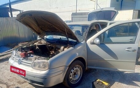 Volkswagen Golf IV, 1998 год, 130 000 рублей, 10 фотография