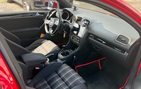 Volkswagen Golf GTI VII, 2012 год, 1 350 000 рублей, 7 фотография