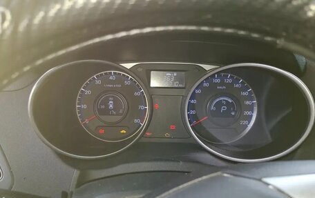 Hyundai ix35 I рестайлинг, 2014 год, 1 500 000 рублей, 8 фотография