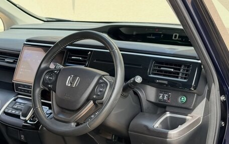 Honda Stepwgn IV, 2021 год, 1 900 269 рублей, 11 фотография
