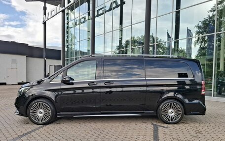 Mercedes-Benz V-Класс, 2022 год, 8 500 000 рублей, 4 фотография