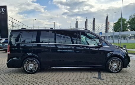 Mercedes-Benz V-Класс, 2022 год, 8 500 000 рублей, 6 фотография