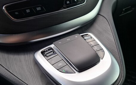 Mercedes-Benz V-Класс, 2022 год, 8 500 000 рублей, 19 фотография