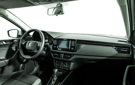 Skoda Rapid II, 2021 год, 1 389 700 рублей, 10 фотография