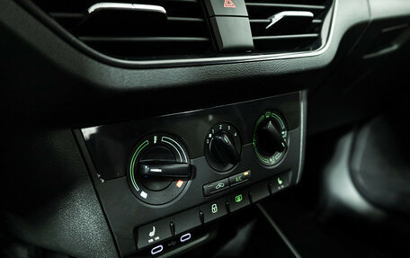 Skoda Rapid II, 2021 год, 1 389 700 рублей, 16 фотография
