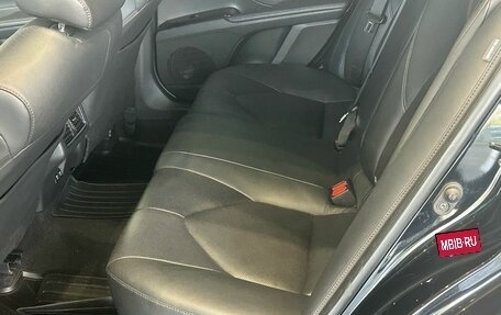 Toyota Camry, 2018 год, 2 590 000 рублей, 10 фотография