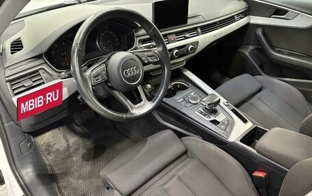 Audi A4, 2019 год, 1 950 000 рублей, 8 фотография