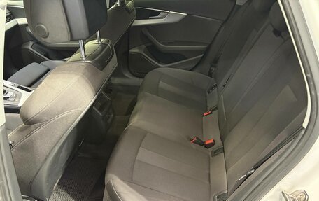 Audi A4, 2019 год, 1 950 000 рублей, 21 фотография