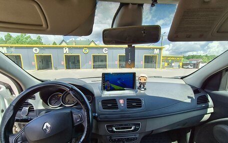 Renault Megane III, 2011 год, 700 000 рублей, 11 фотография