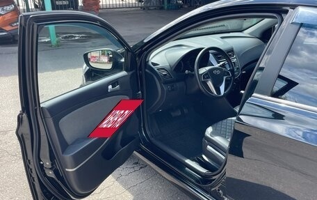 Hyundai Solaris II рестайлинг, 2012 год, 945 000 рублей, 9 фотография
