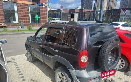 Chevrolet Niva I рестайлинг, 2011 год, 310 000 рублей, 4 фотография