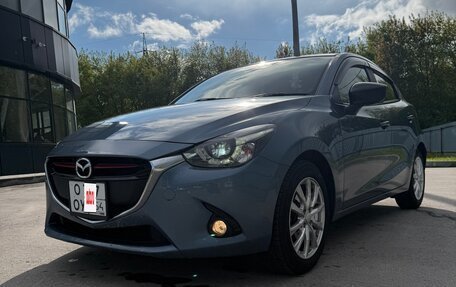 Mazda Demio IV, 2016 год, 900 000 рублей, 2 фотография