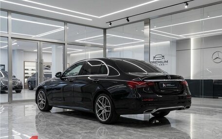 Mercedes-Benz E-Класс, 2019 год, 2 899 000 рублей, 3 фотография