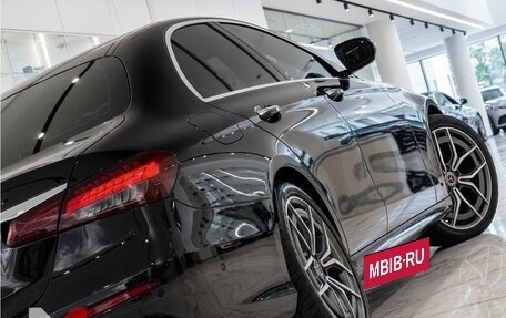 Mercedes-Benz E-Класс, 2019 год, 2 899 000 рублей, 11 фотография