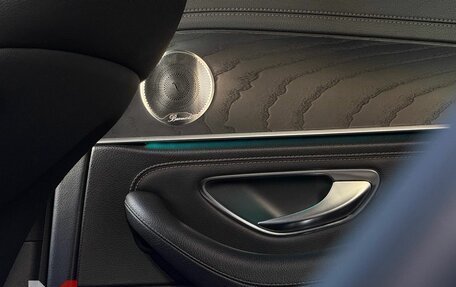 Mercedes-Benz E-Класс, 2019 год, 2 899 000 рублей, 19 фотография