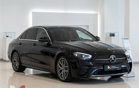 Mercedes-Benz E-Класс, 2019 год, 2 899 000 рублей, 40 фотография