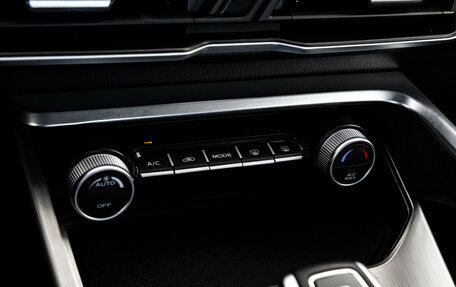 Geely Coolray I, 2020 год, 1 399 000 рублей, 17 фотография