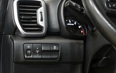 KIA Sportage IV рестайлинг, 2018 год, 1 897 000 рублей, 12 фотография