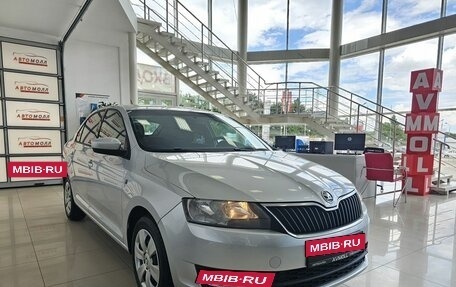 Skoda Rapid I, 2015 год, 899 000 рублей, 3 фотография