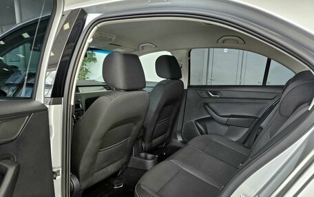 Skoda Rapid I, 2015 год, 899 000 рублей, 14 фотография