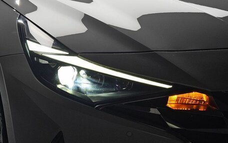 Hyundai Elantra, 2022 год, 2 100 000 рублей, 22 фотография