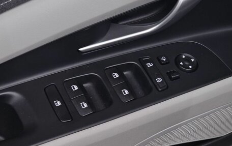 Hyundai Elantra, 2022 год, 2 100 000 рублей, 27 фотография